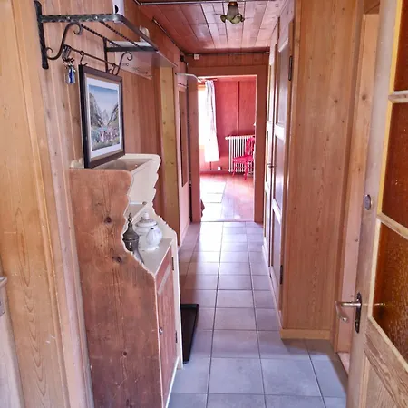 Traditional Ski Chalet In Wengen - Ground Floor *